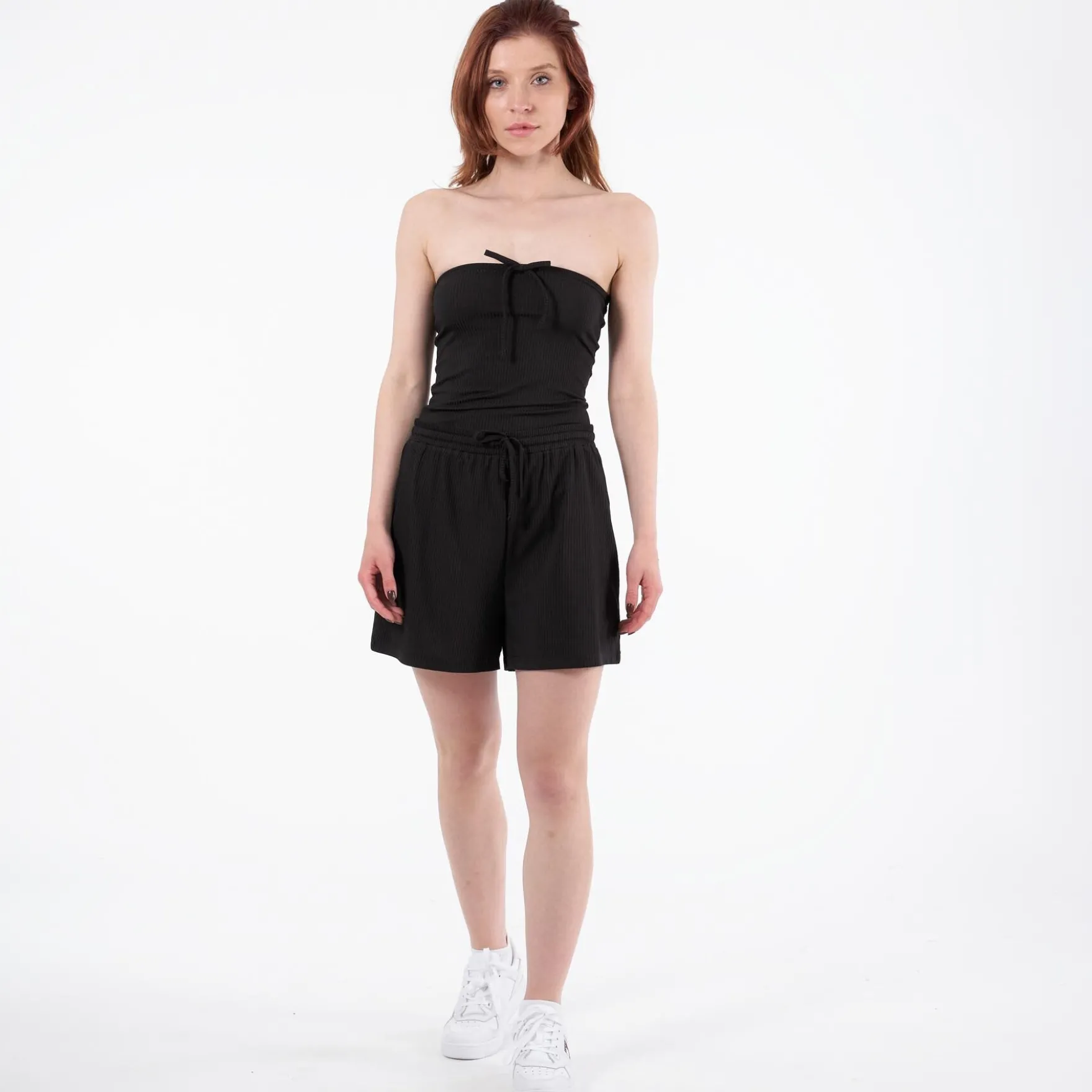 Sigrid solid shorts