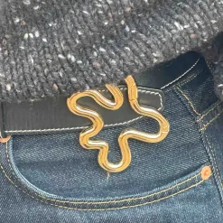 Swirl hook