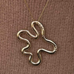 Swirl hook