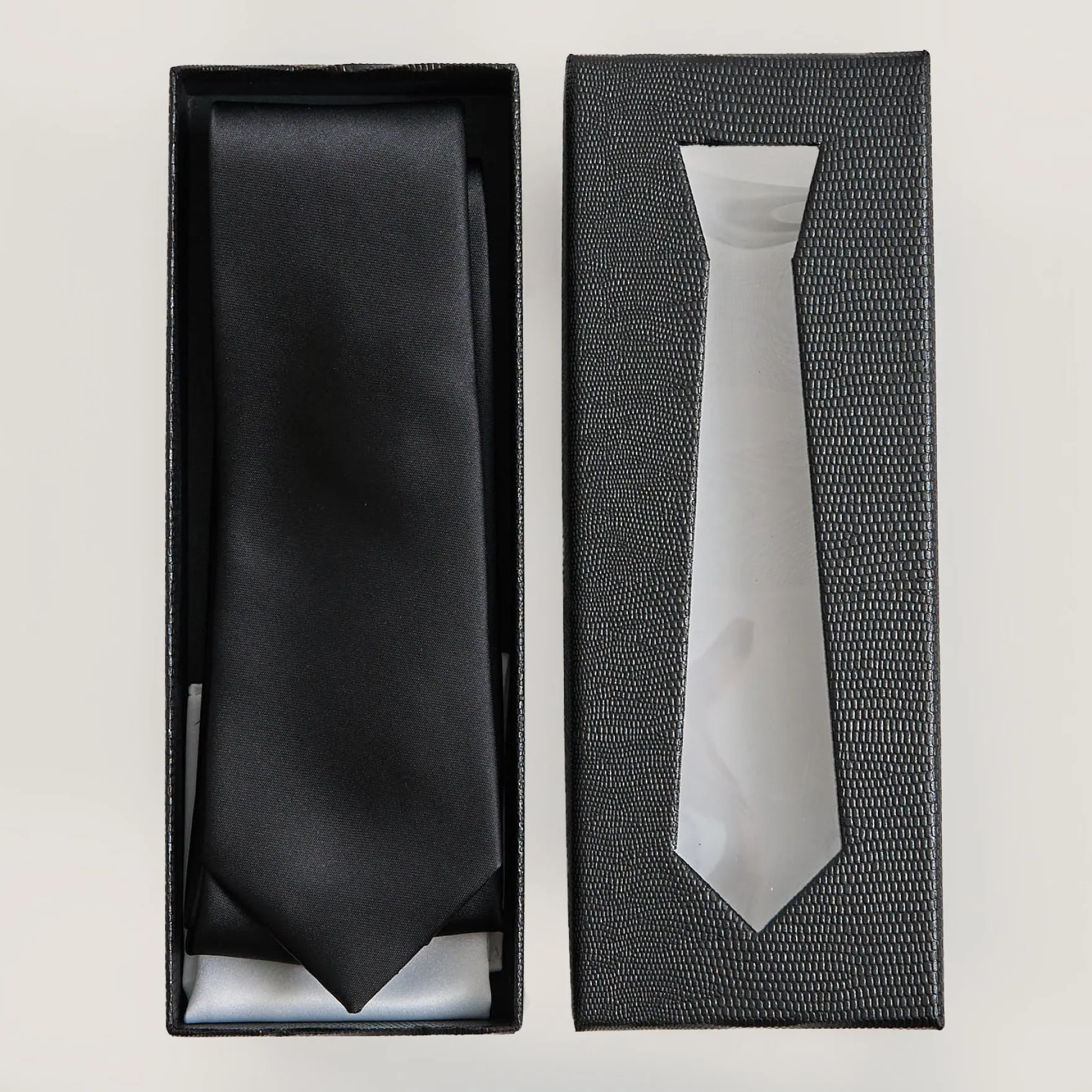 Tie pack