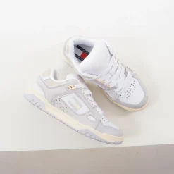 Tommy wmn skate low