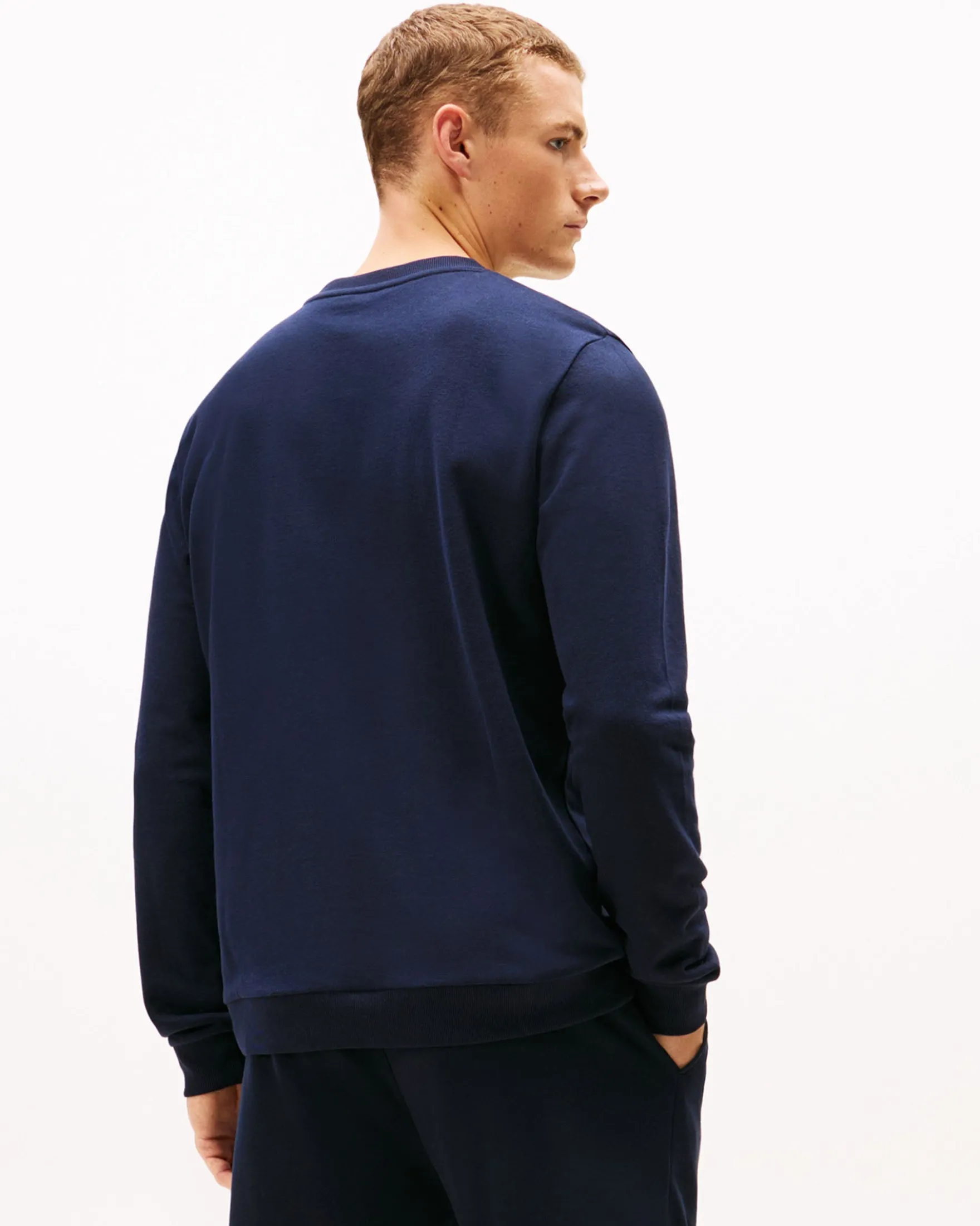TRACK TOP