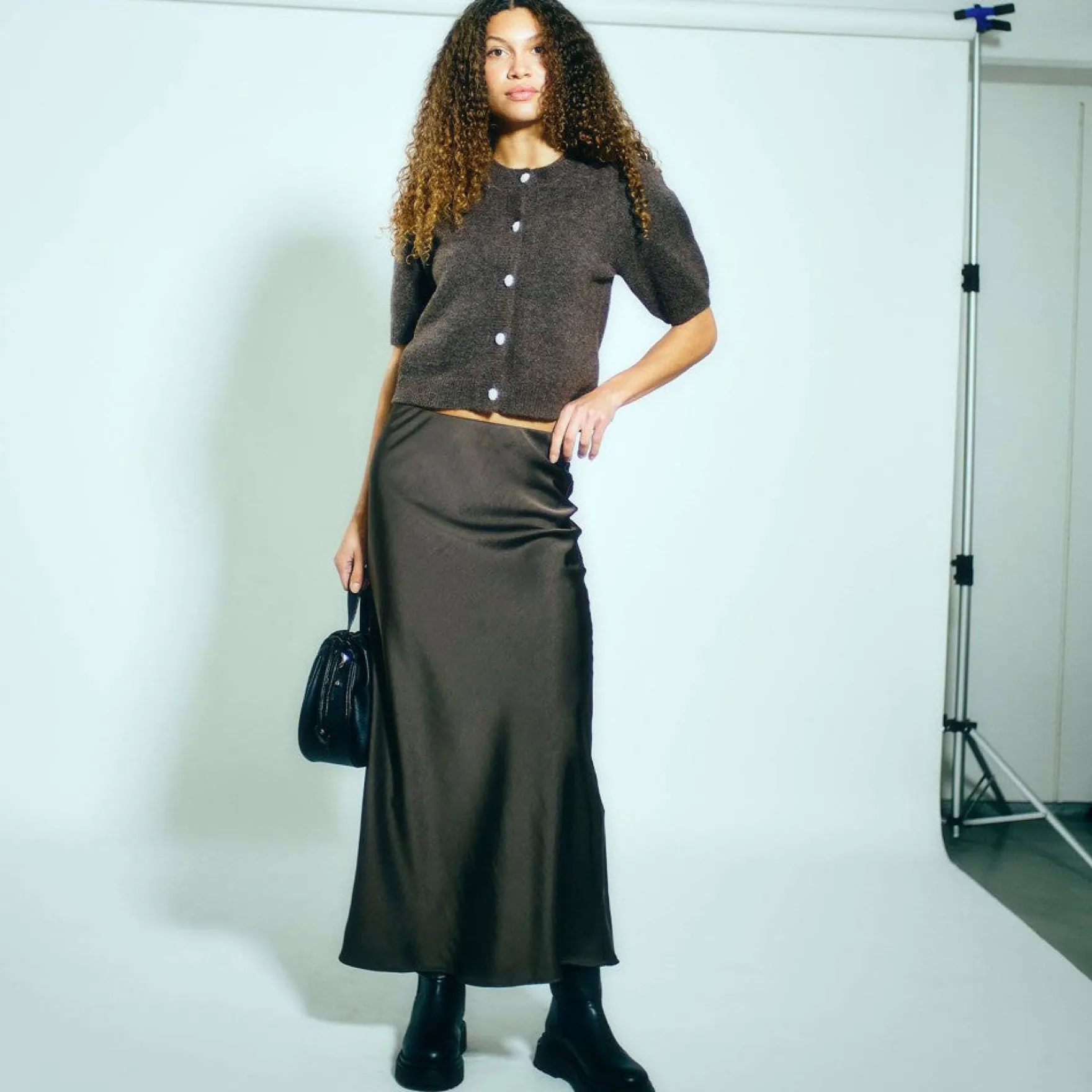 Valery satin skirt