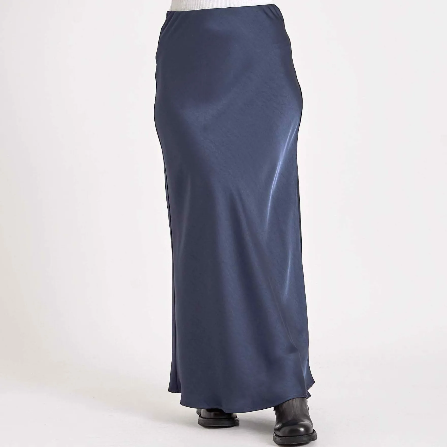 Valery satin skirt