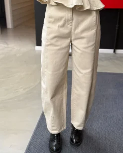 VICHIA HW BARREL JEANS