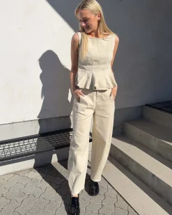 VICHIA HW BARREL JEANS