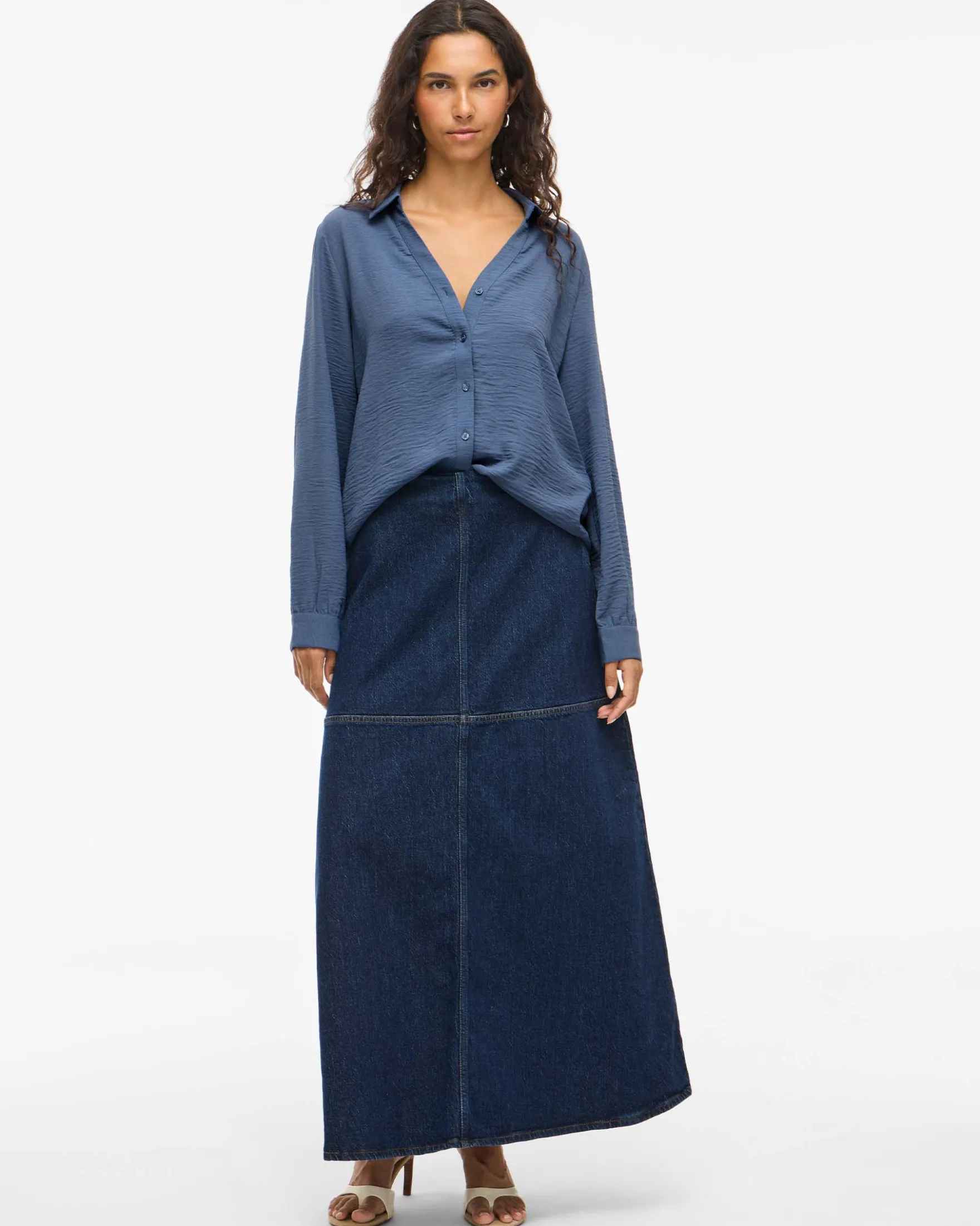 VIJOSA V-NECK SHIRT