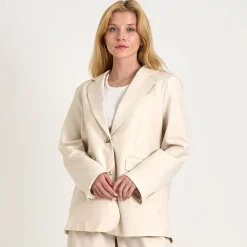 Vikaka back slit blazer