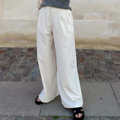 Vikaka hw pleated pants