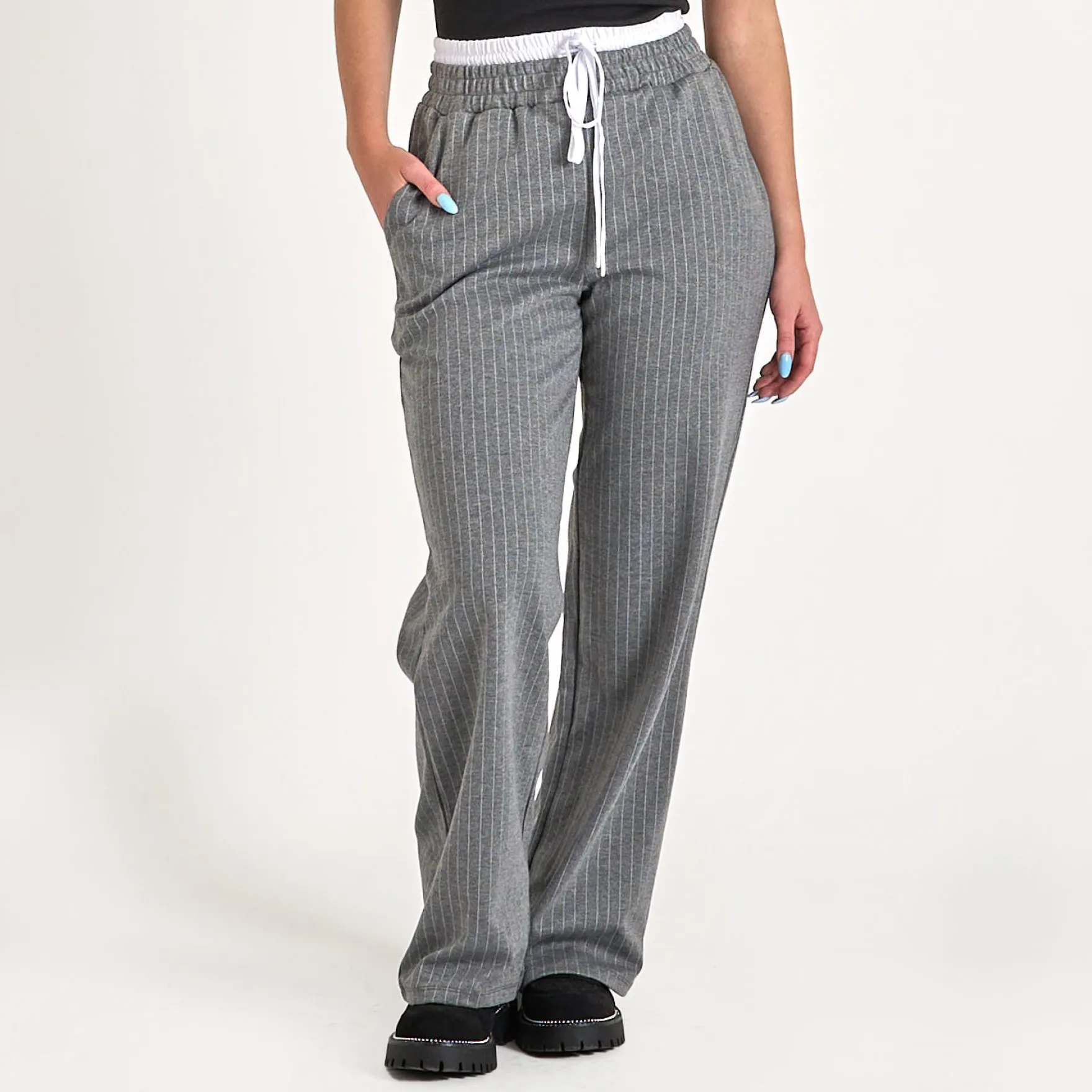 Vikeya trousers