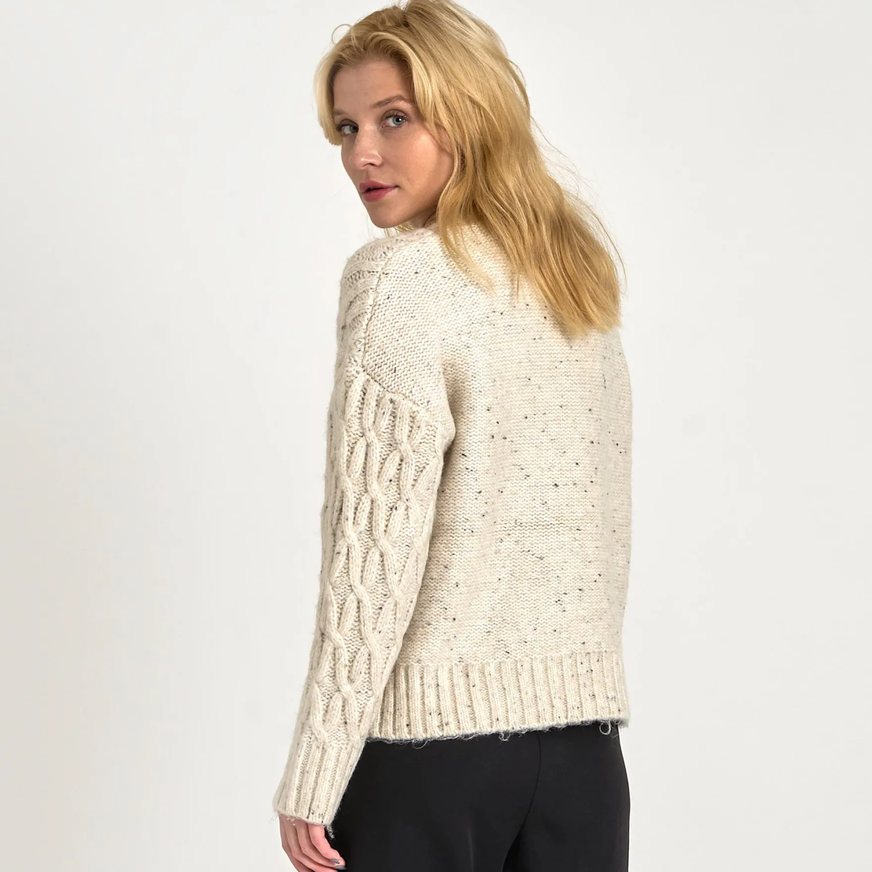 Viluvie o-neck l/s structure