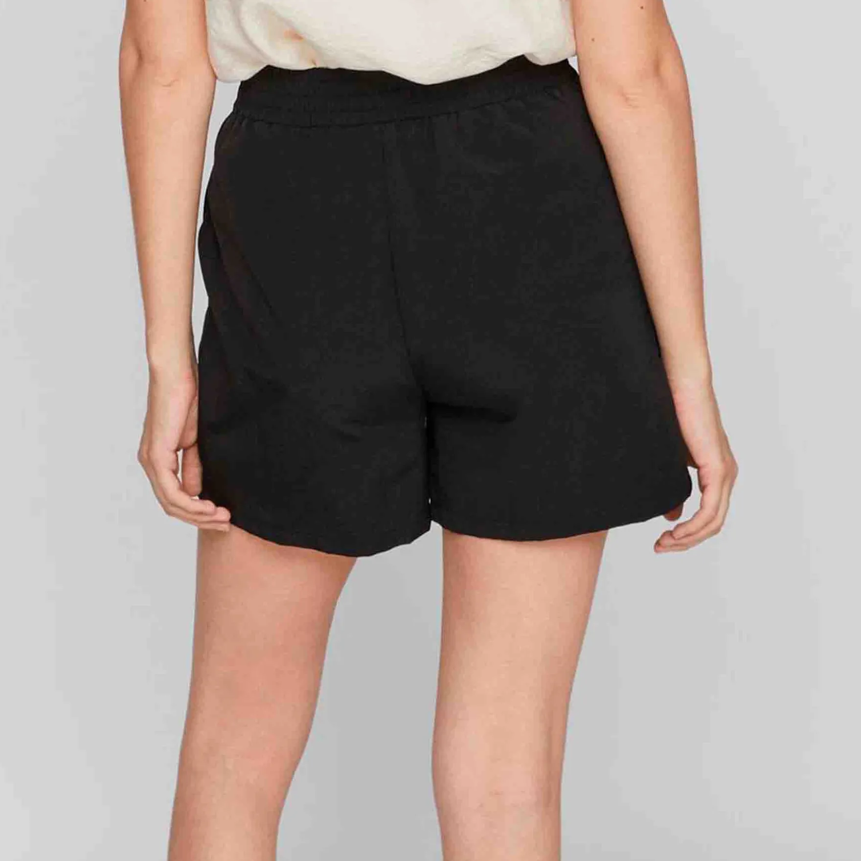 Vinyllie new hw shorts