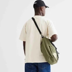 Wbbaine base tee