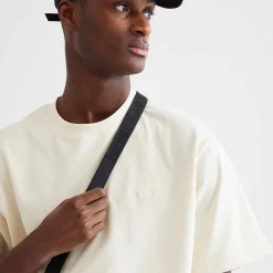 Wbbaine base tee