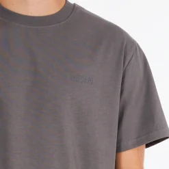 Wbbaine base tee