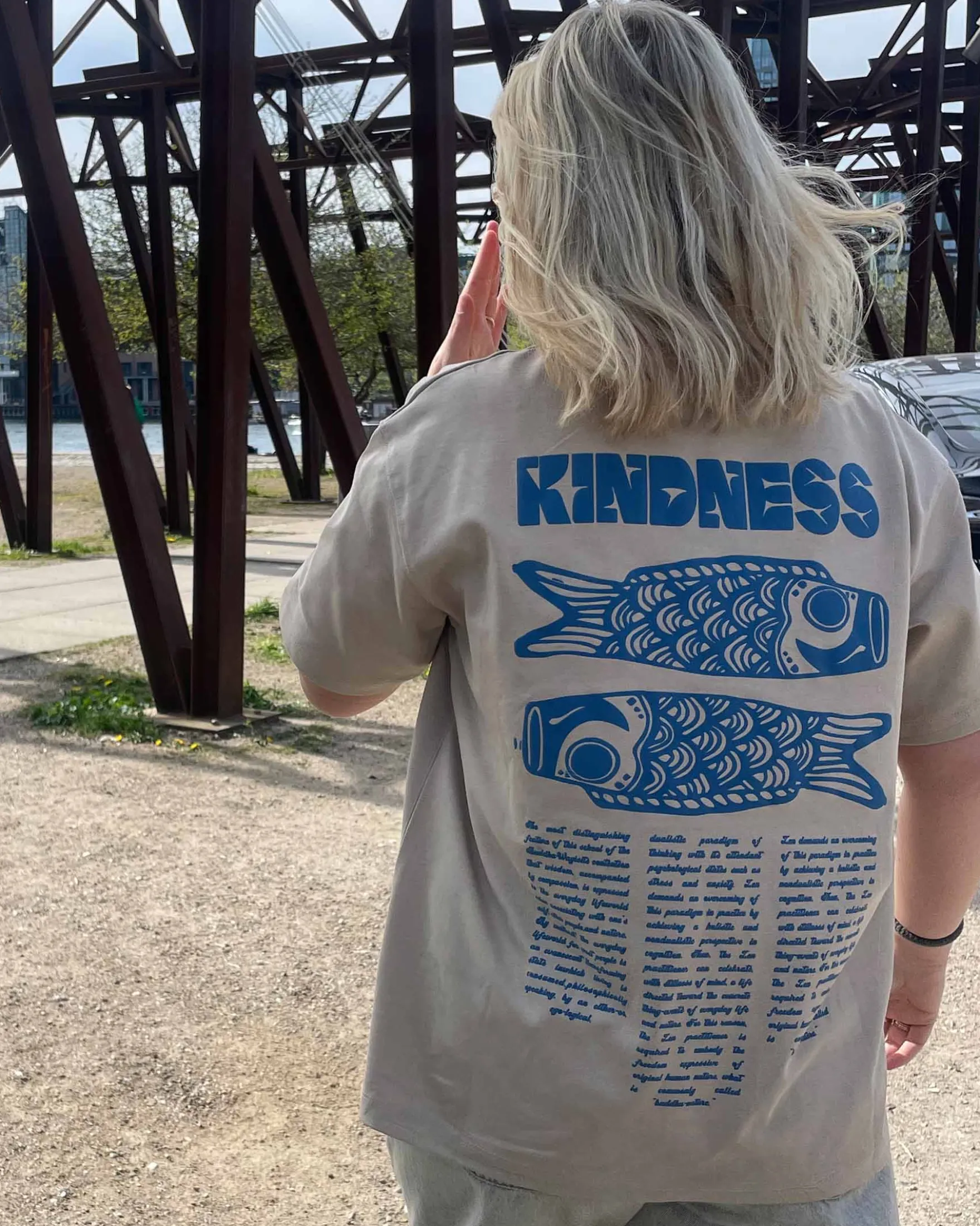 WBBalo Kind Tee