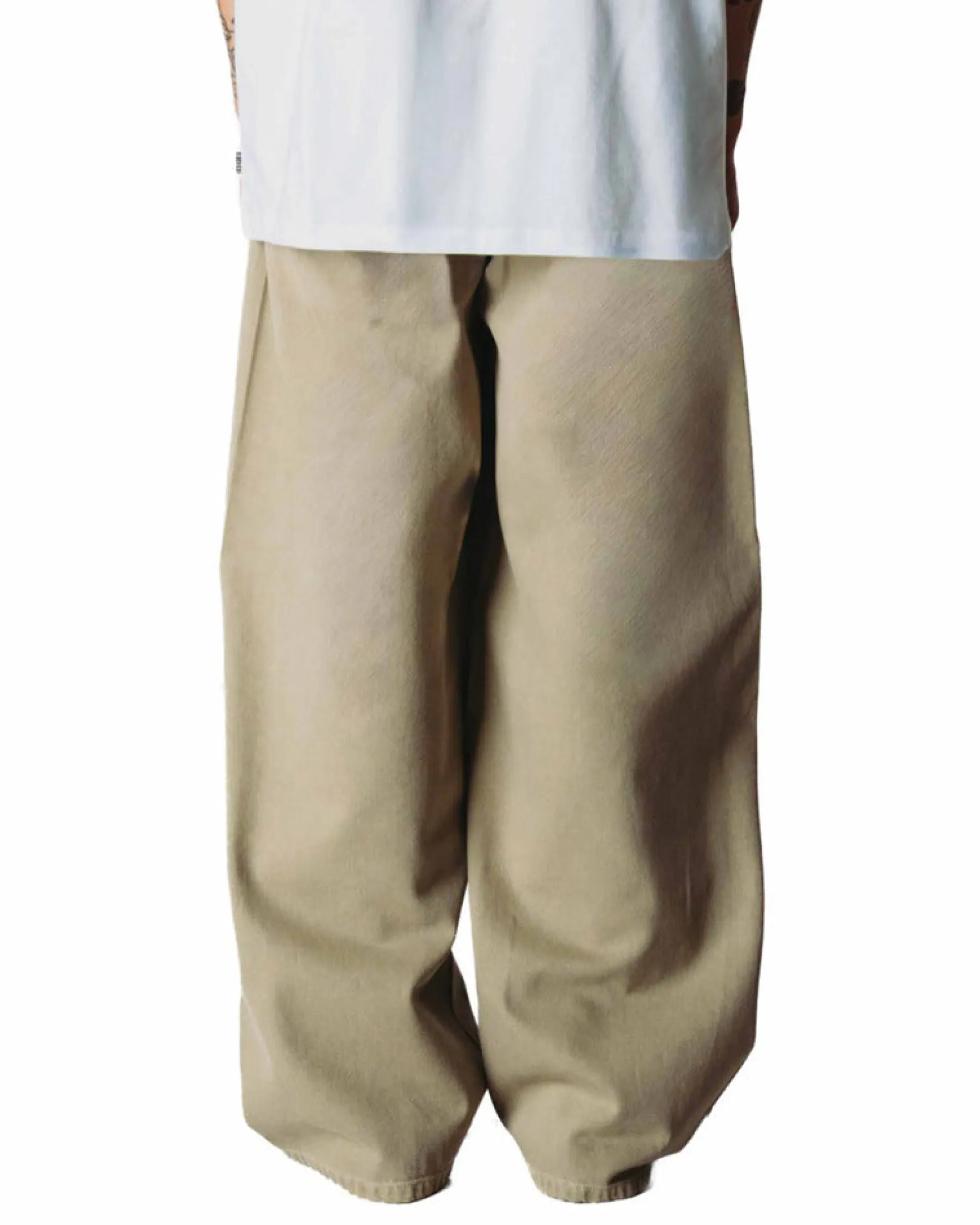WBGhat Base Jeans