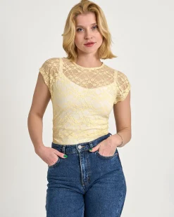 Wendy lace top