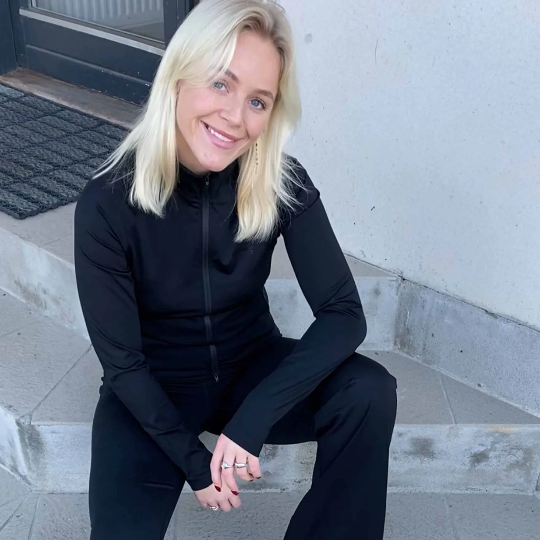 Womens fullzip top