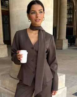 Yaraic blazer